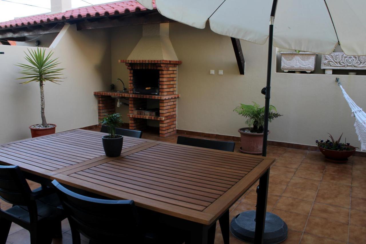 Grillohouse Villa Lourinhã Exterior photo